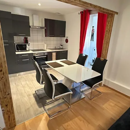 Appartement Proche Aeroport *