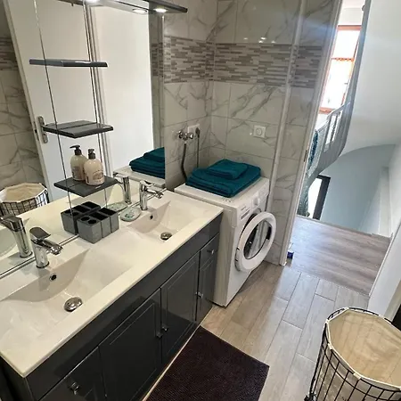 Apartment Proche Aeroport